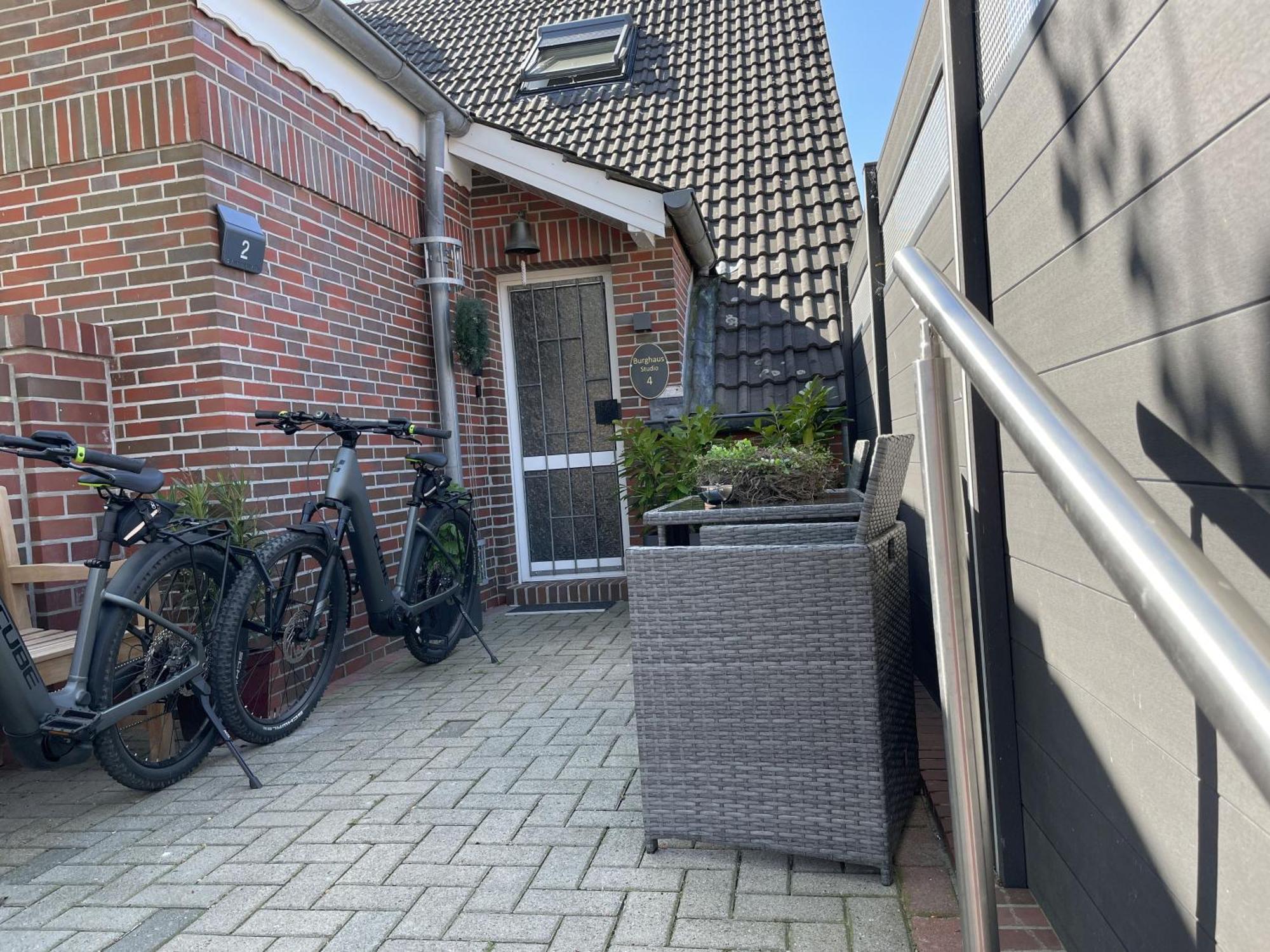 Ferienwohnung Burghaus 4 Greetsiel Exterior foto